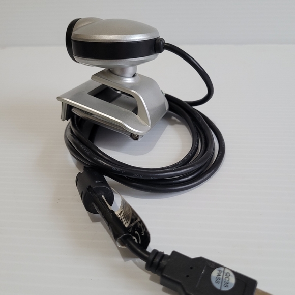 Used Guillemot Hercules Dualpix Emotion HD720p Webcam Clip On. - Picture 3 of 4
